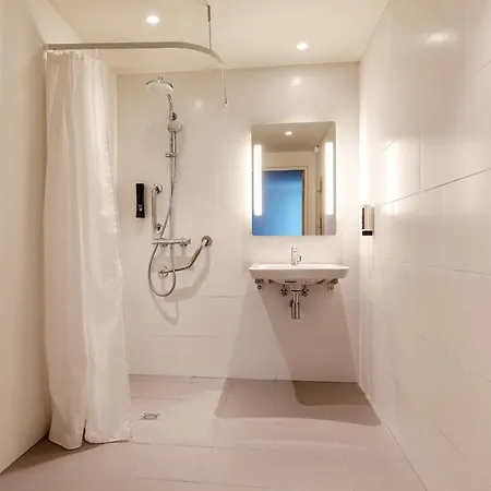 Lillenium Eurasante Hotel 3*
