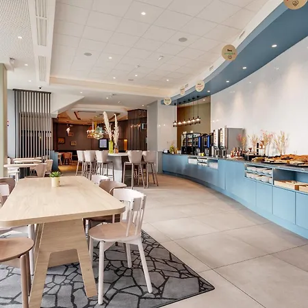 Lillenium Eurasanté Hotel 3*