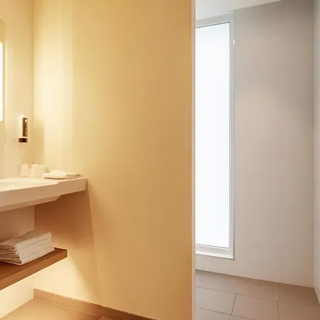 Lillenium Eurasanté Hotel Lille