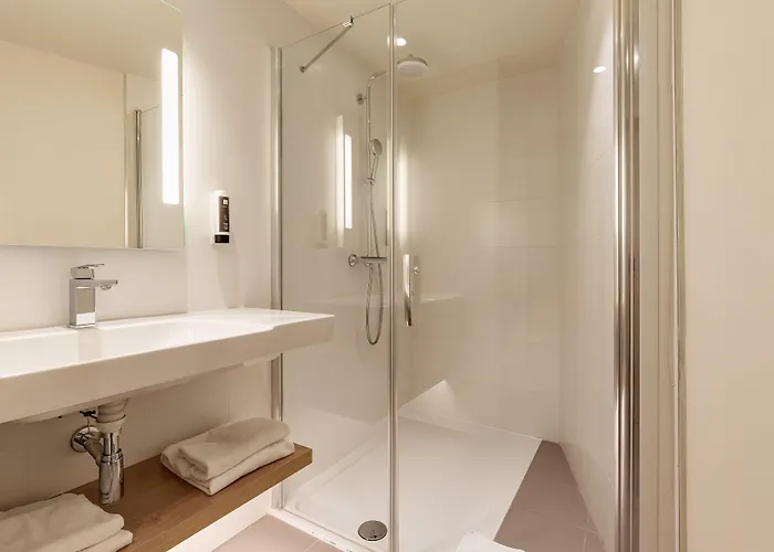 Lillenium Eurasanté Hotel 3*