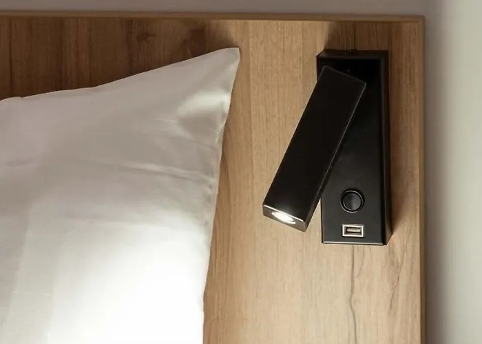 Lillenium Eurasanté Hotel 3*